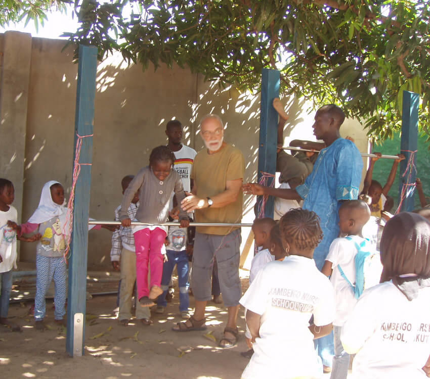 Barre de gymnastique en Afrique lointaine5