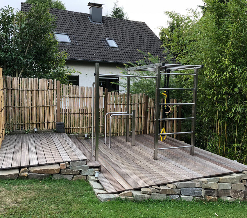 Tolymp Cross Avec terrasse en bois jardin de bambous1