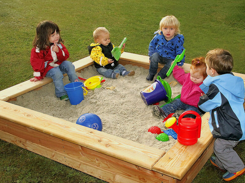 Sturdy Larch Sand Pit 180 X 180 Cm With Wide Seating Edge Google 1