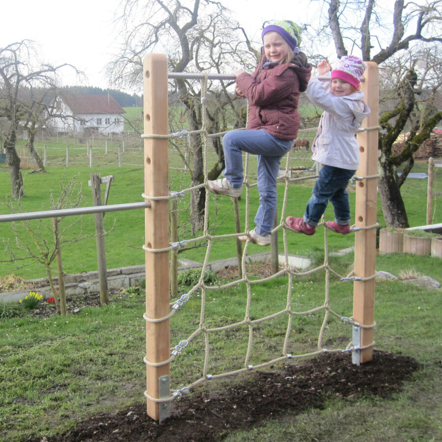 Climbing net 140x160 cm to extend a gymnastics bar