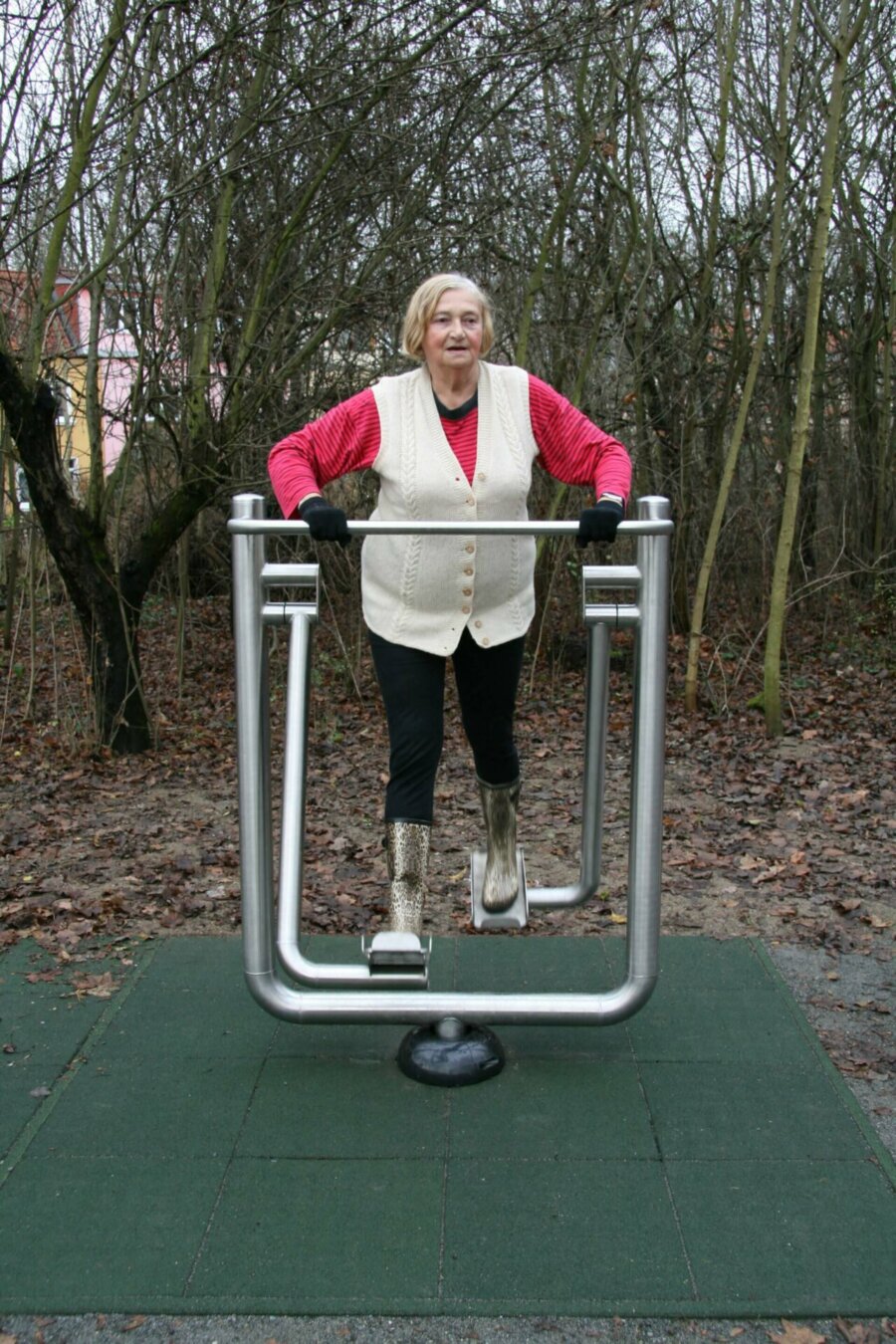 Exercise device walkers